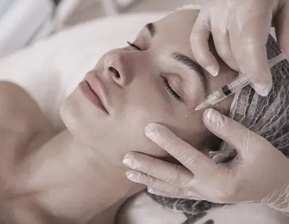 Aplicação de toxina botulínica na JB Estética